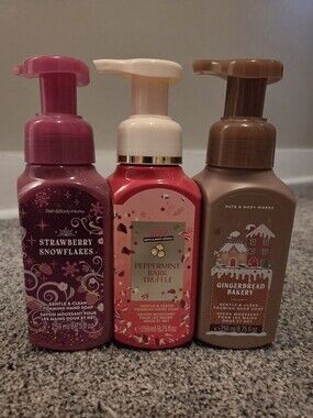 Bath & Body Works Holiday Foaming Hand Soap Trio Lot Of 3